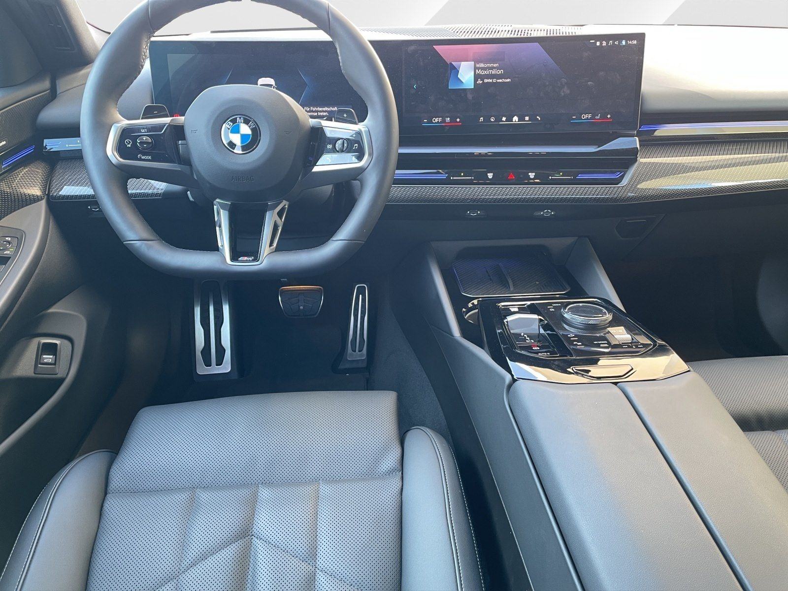 BMW serija 5 520d xDrive M-Sport, fotografija 8