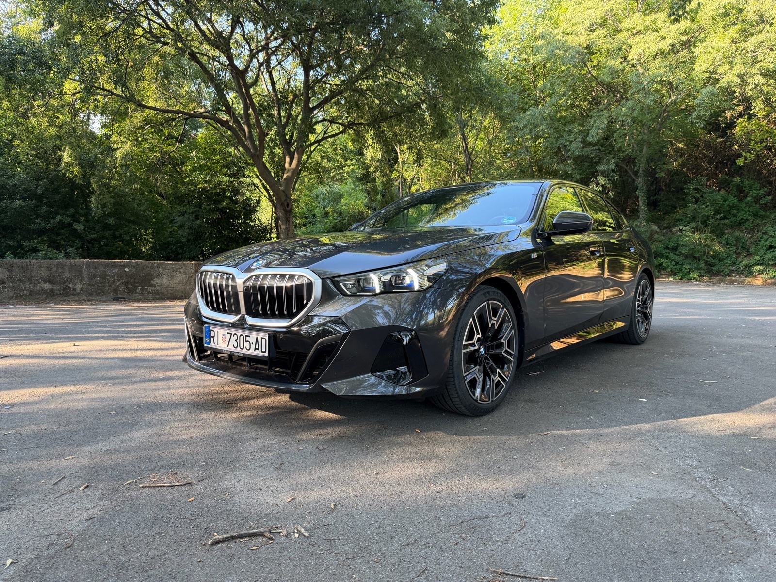 BMW serija 5 520d Xdrive | Msport 6/2025, fotografija 5