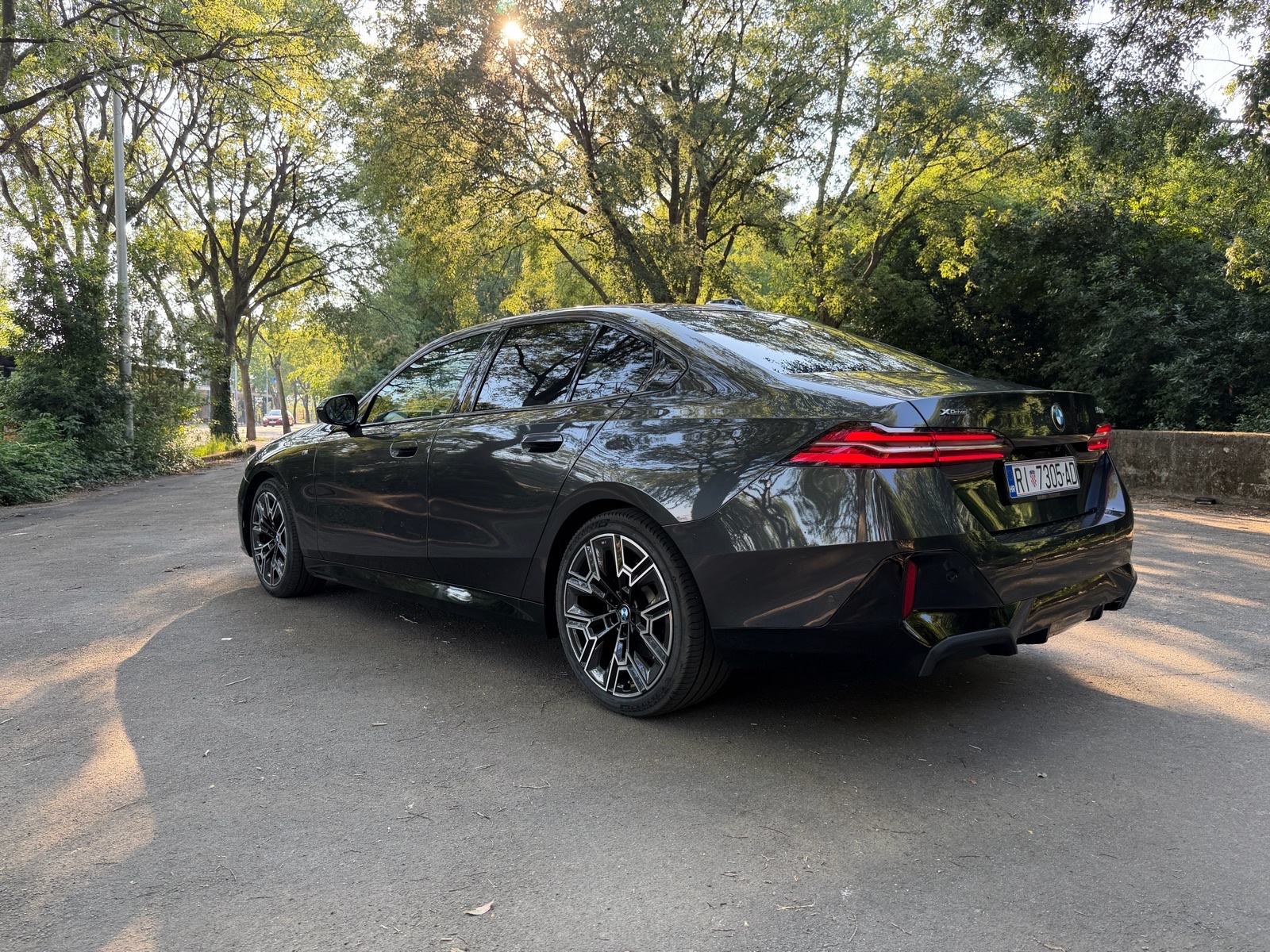 BMW serija 5 520d Xdrive | Msport 6/2025, fotografija 4