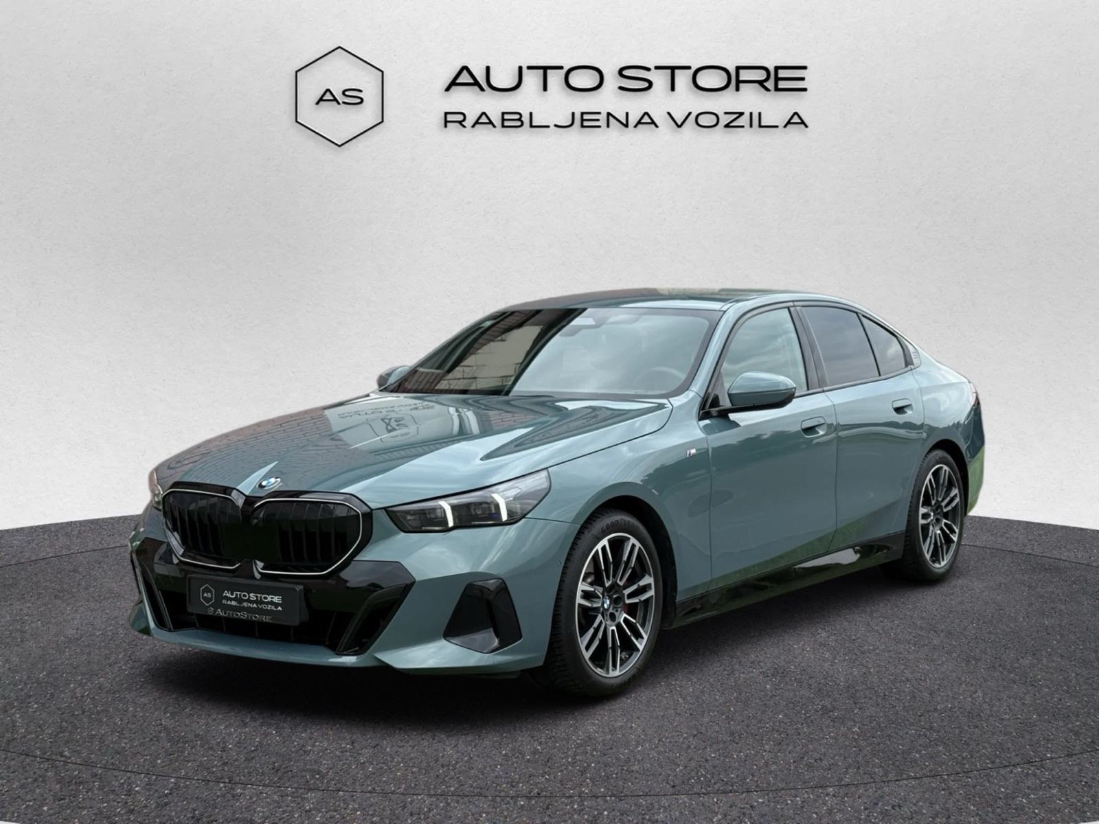 BMW 520dA M-paket Pro•JAMSTVO 12 MJ.• HUD, H/K, 360 CAM, NIGHT VISION, pogled izvana - slika 1