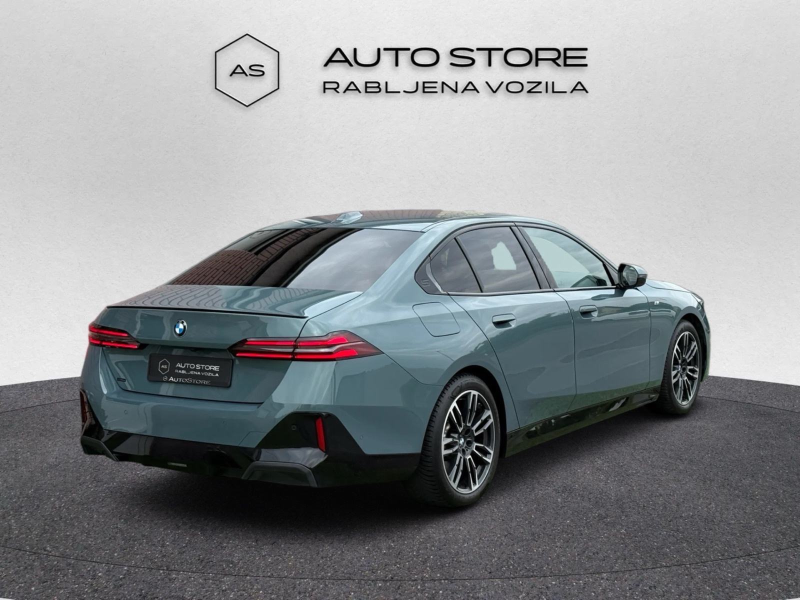 BMW 520dA M-paket Pro•JAMSTVO 12 MJ.• HUD, H/K, 360 CAM, NIGHT VISION, fotografija 6