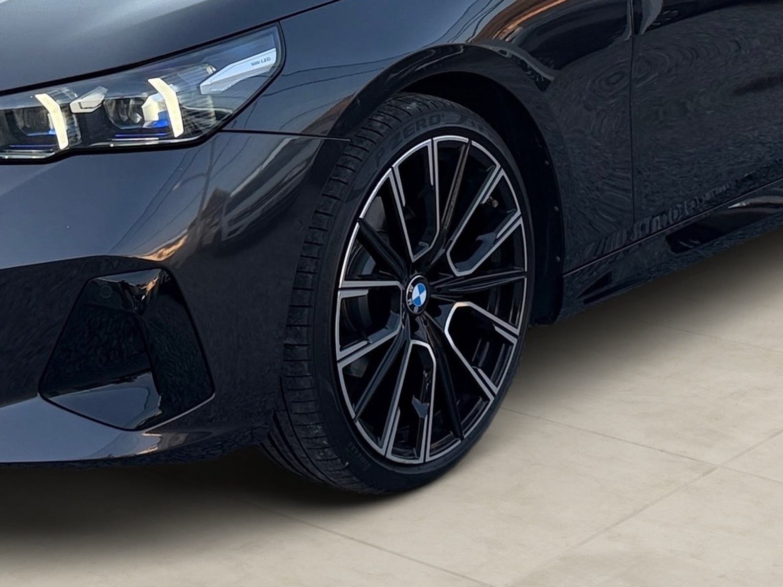 BMW serija 5 520da#M-SPORT#Alu 21#HUD# 360kamera# rega02/27#, fotografija 16