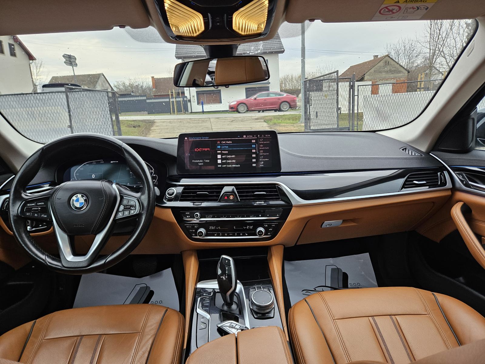 BMW serija 5 520e LUXURI LINE,LEASING BEZ UČEŠĆA I BEZ JAMACA, fotografija 12