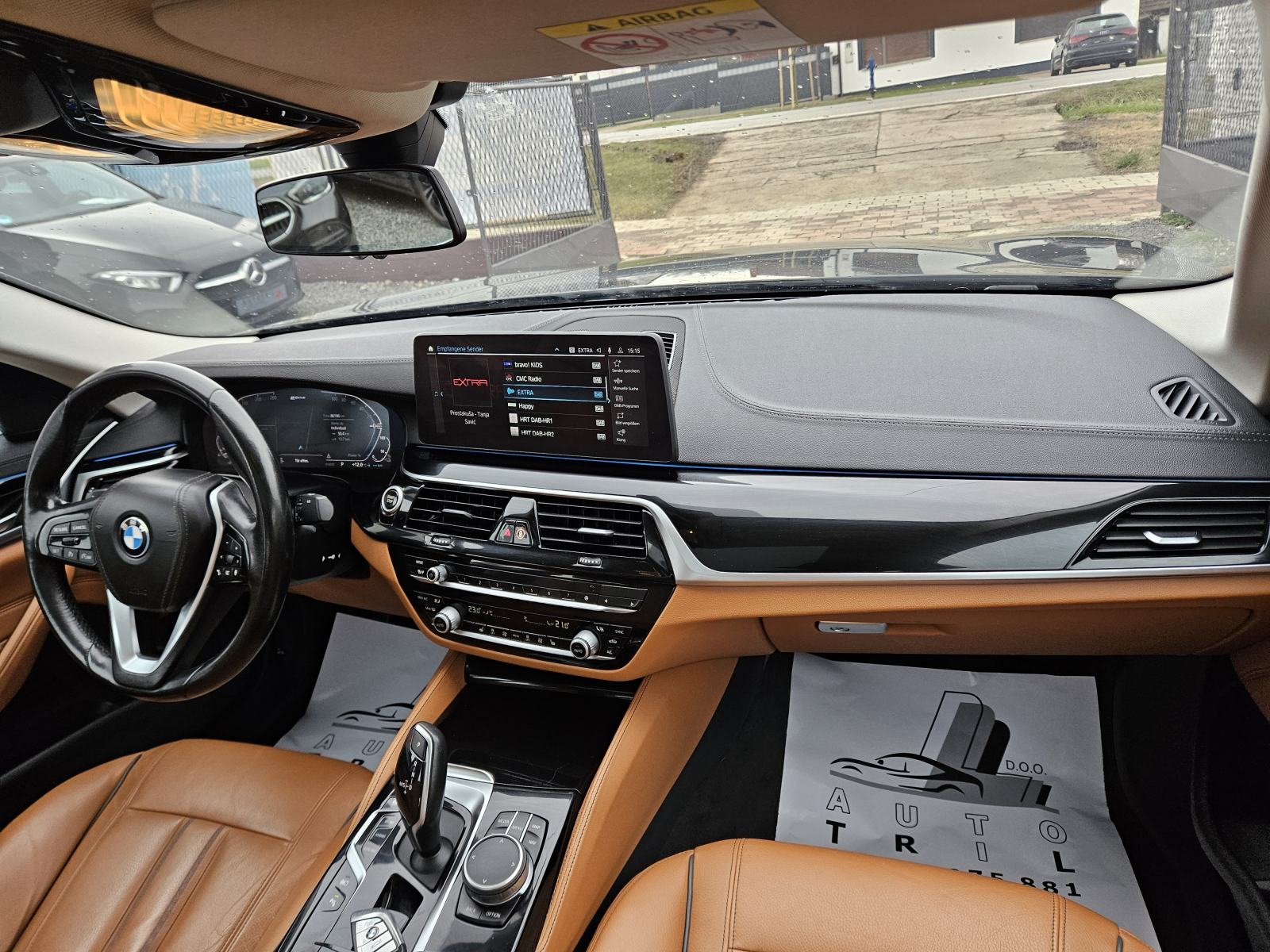 BMW serija 5 520e LUXURI LINE,LEASING BEZ UČEŠĆA I BEZ JAMACA, fotografija 18
