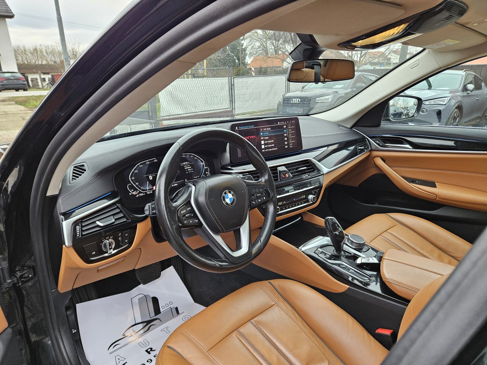 BMW serija 5 520e LUXURI LINE,LEASING BEZ UČEŠĆA I BEZ JAMACA, fotografija 11