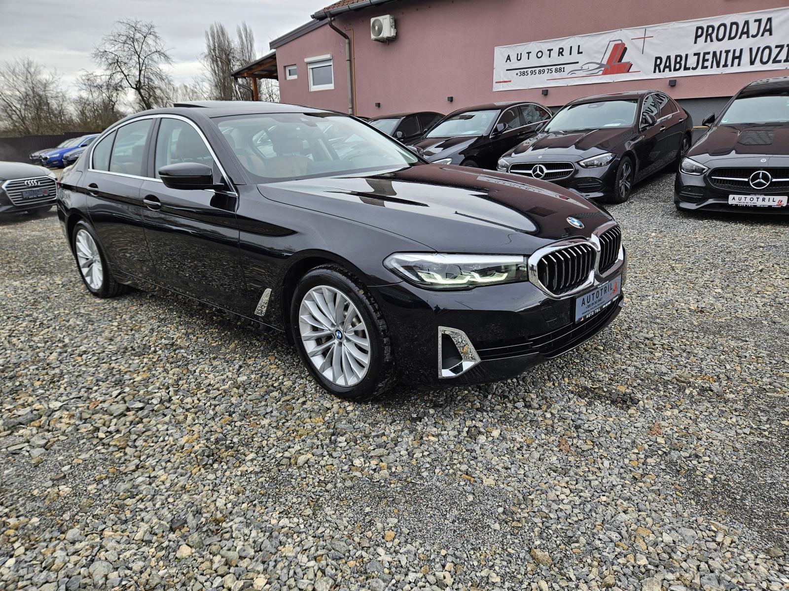 BMW serija 5 520e LUXURI LINE,LEASING BEZ UČEŠĆA I BEZ JAMACA, fotografija 9