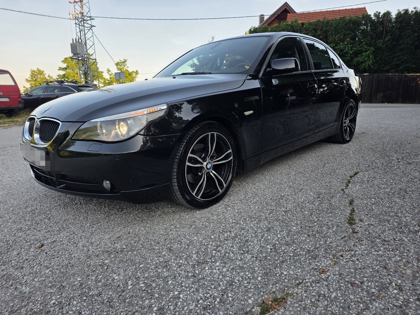 BMW serija 5 520i, 6 zyl, 1 vl, hr auto, xenon, alu, reg 06/2027, fotografija 4