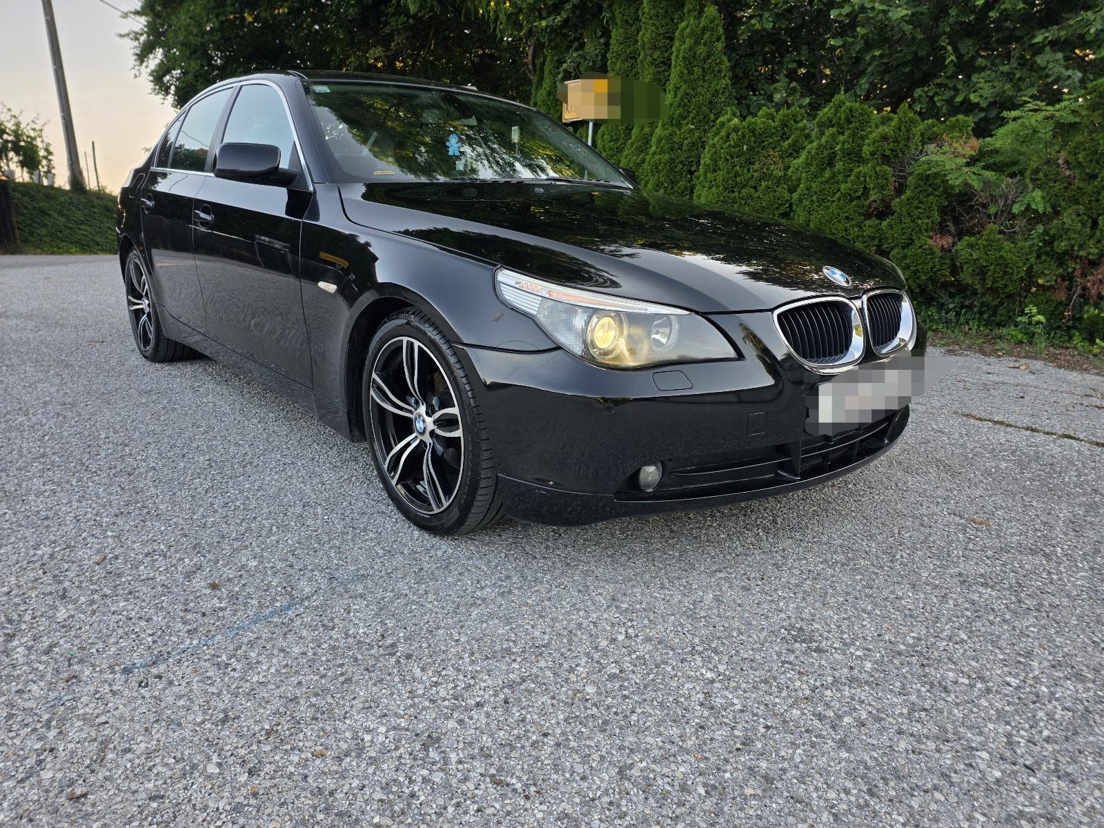 BMW serija 5 520i, 6 zyl, 1 vl, hr auto, xenon, alu, reg 06/2027, fotografija 5