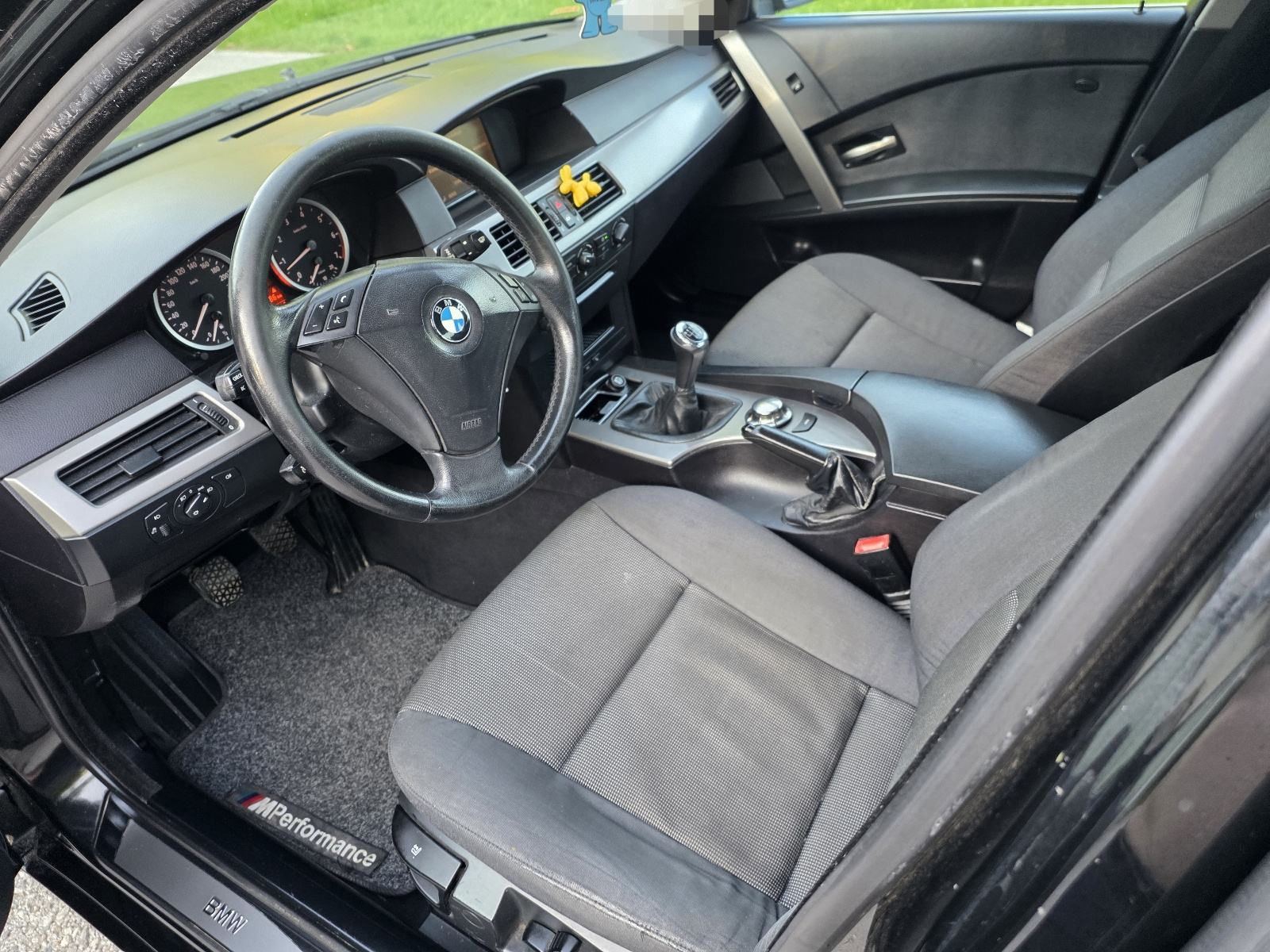 BMW serija 5 520i, 6 zyl, 1 vl, hr auto, xenon, alu, reg 06/2027, fotografija 18