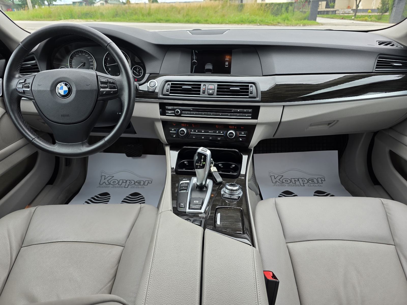 BMW serija 5 520i AUT.,135kw,1.vl.,SAMO 134.000km,BRZI KREDITI DO 10.g, fotografija 15