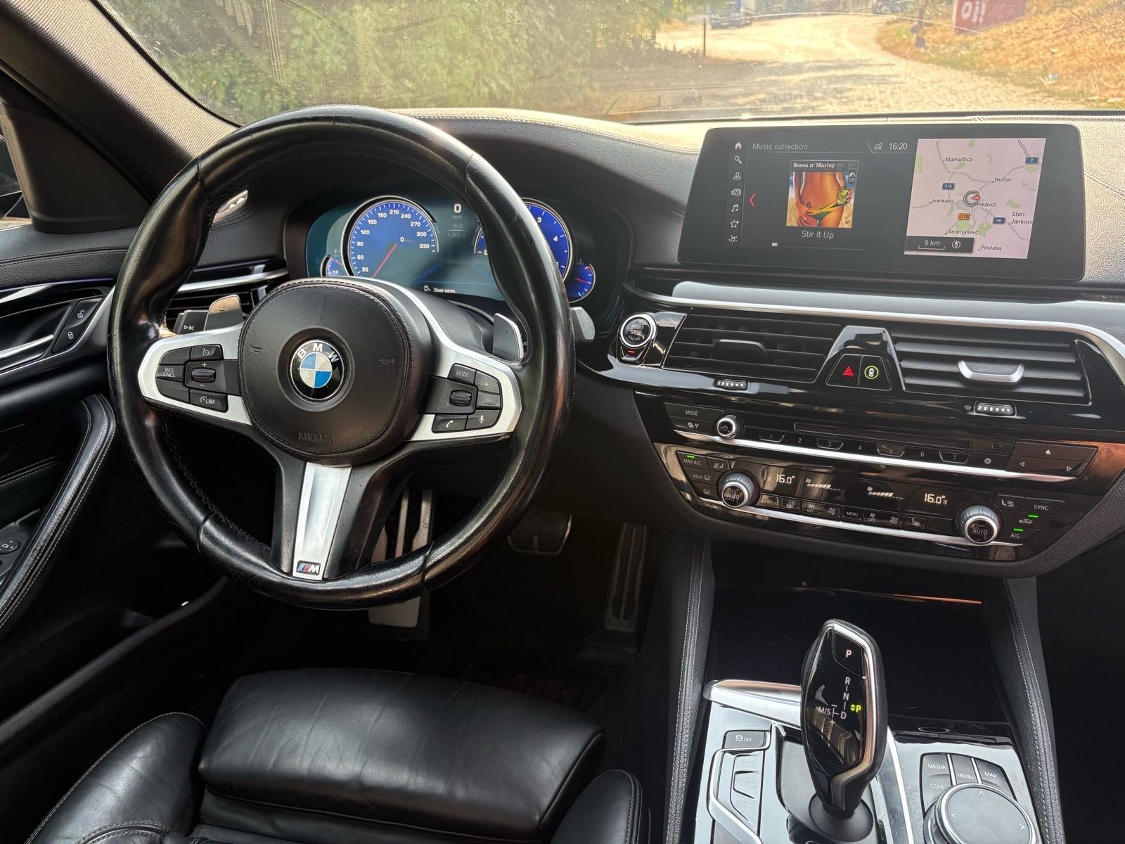 BMW serija 5 520xd m paket, fotografija 8