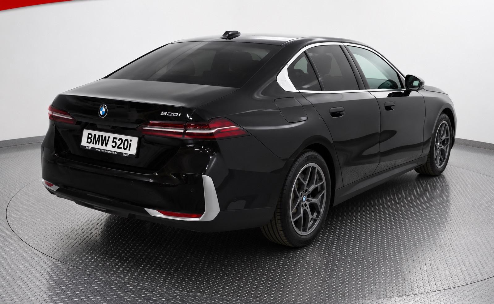 BMW serija 5 520i automatik, fotografija 4