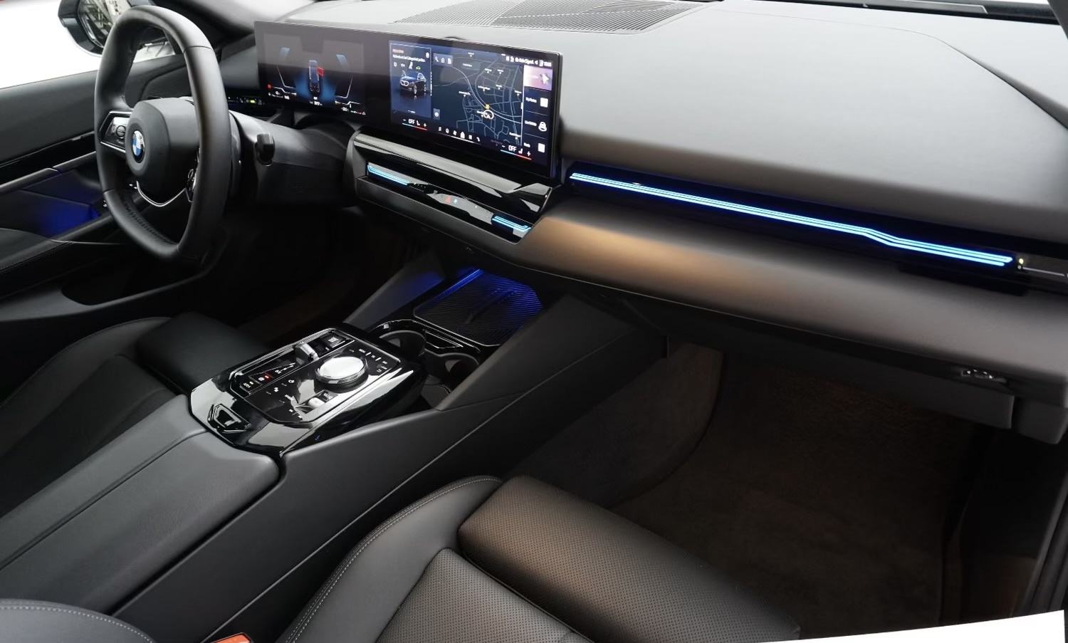 BMW serija 5 520i automatik, fotografija 13