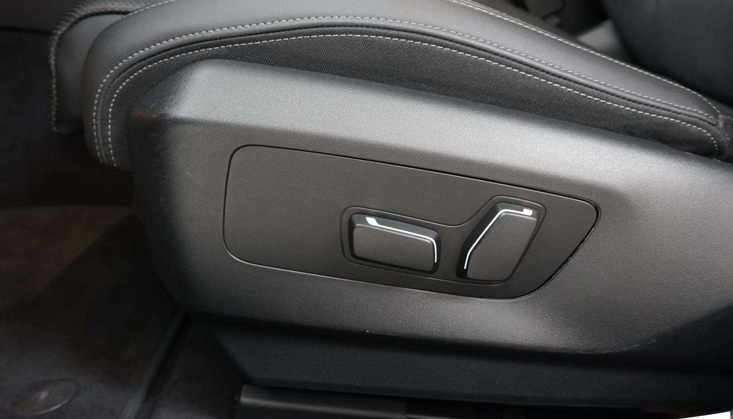 BMW serija 5 520i automatik, fotografija 15
