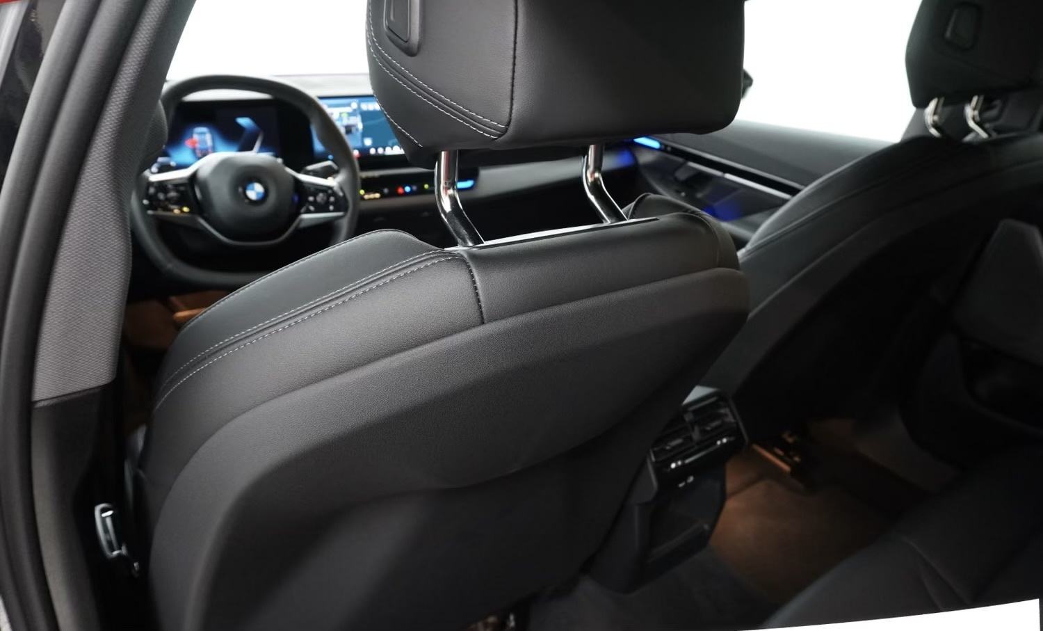 BMW serija 5 520i automatik, fotografija 20