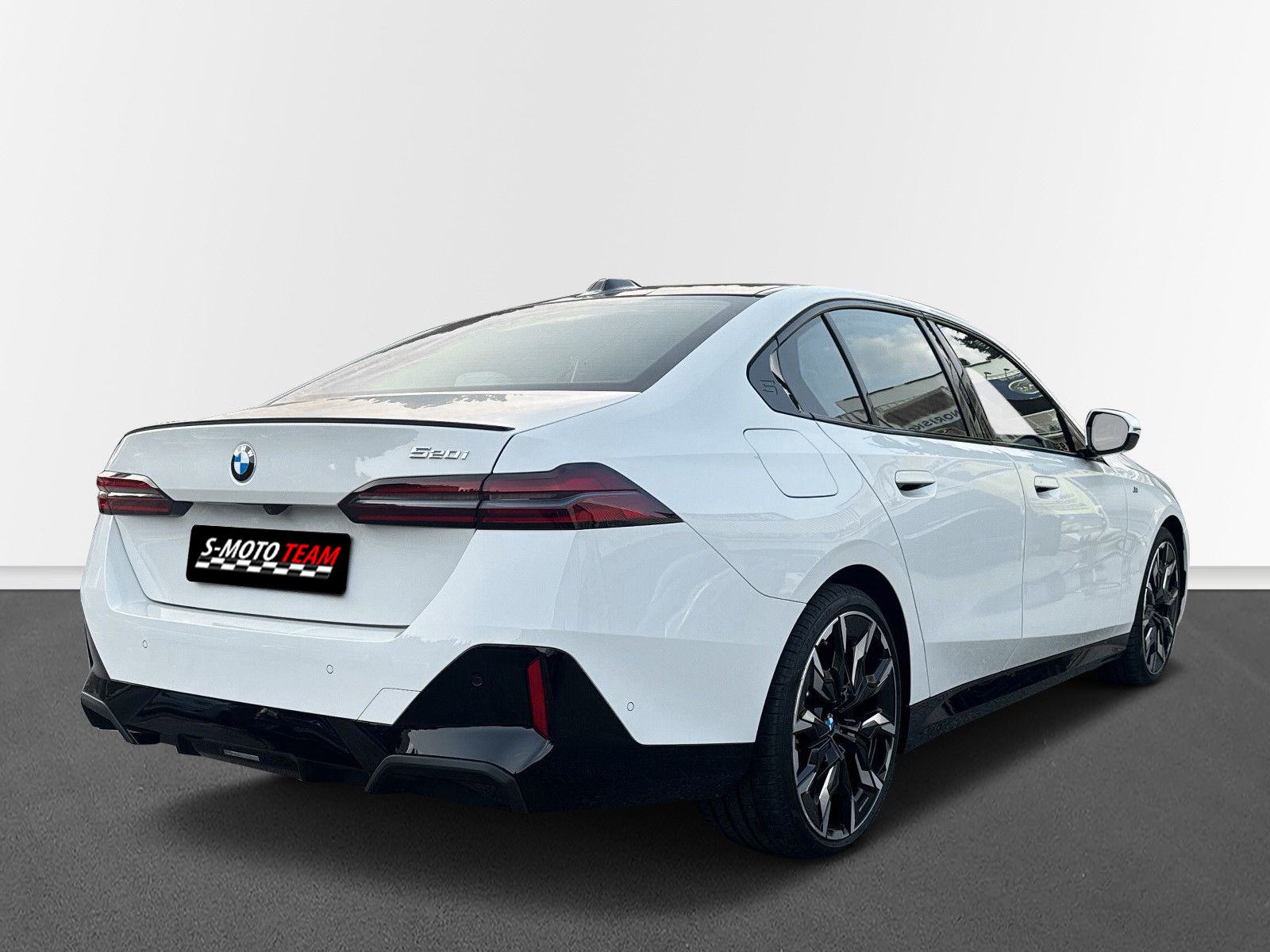 BMW serija 5 520i M-Sport Pro, fotografija 5