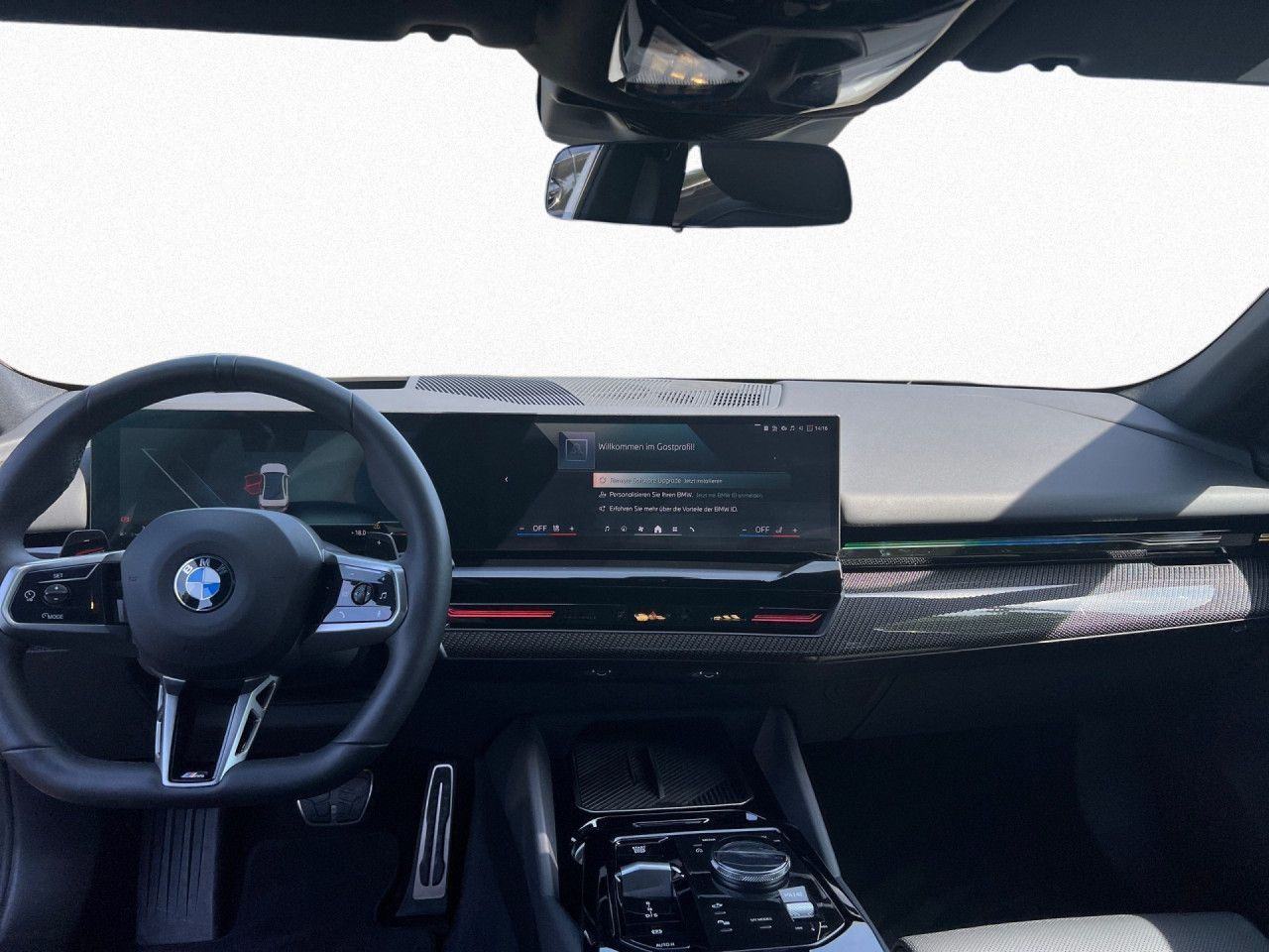 BMW serija 5 520i M-Sport, fotografija 7