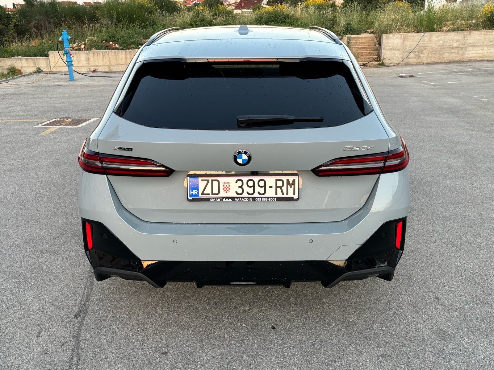 BMW serija 5 520d x-drive,M-paket,Pro,Iconic,Panorama,HUD, fotografija 7
