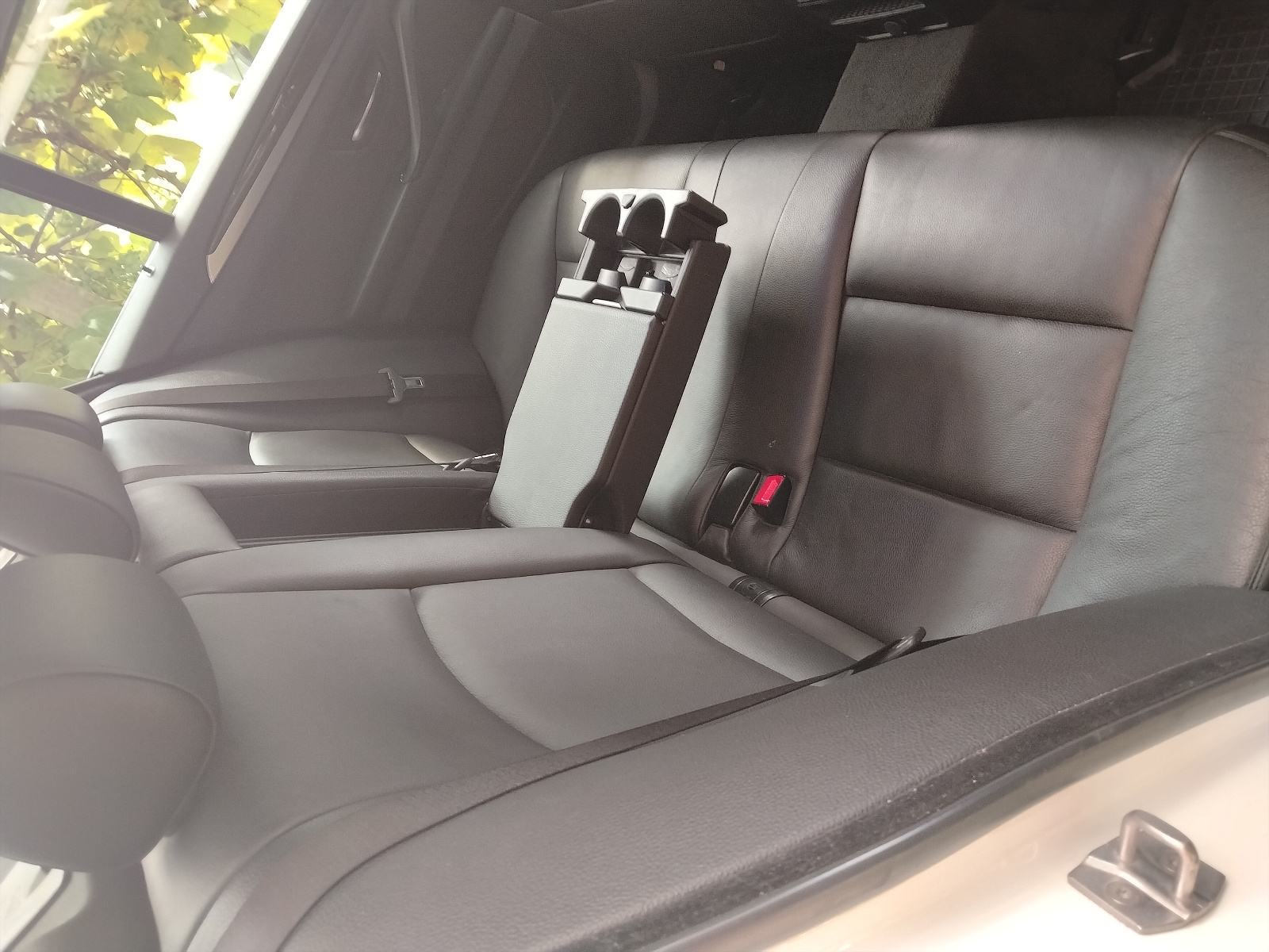 BMW serija 5 520xd luxury, fotografija 18
