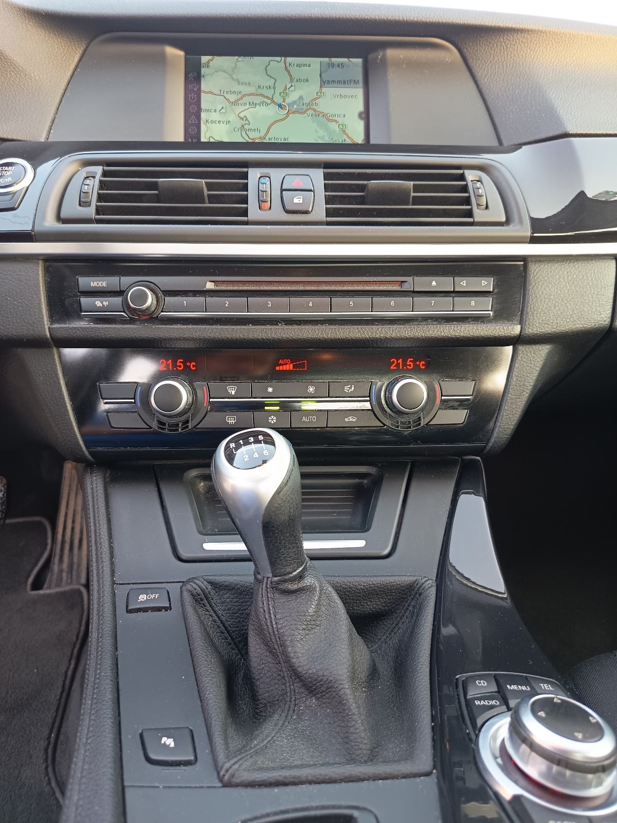 BMW serija 5 523i, fotografija 13