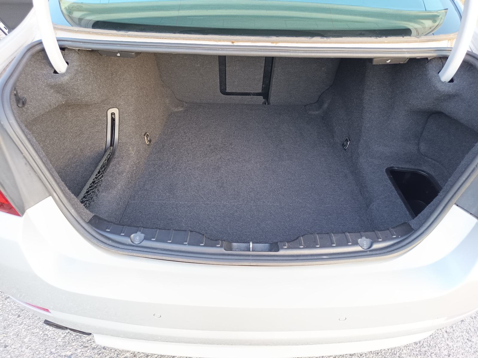 BMW serija 5 523i, fotografija 18