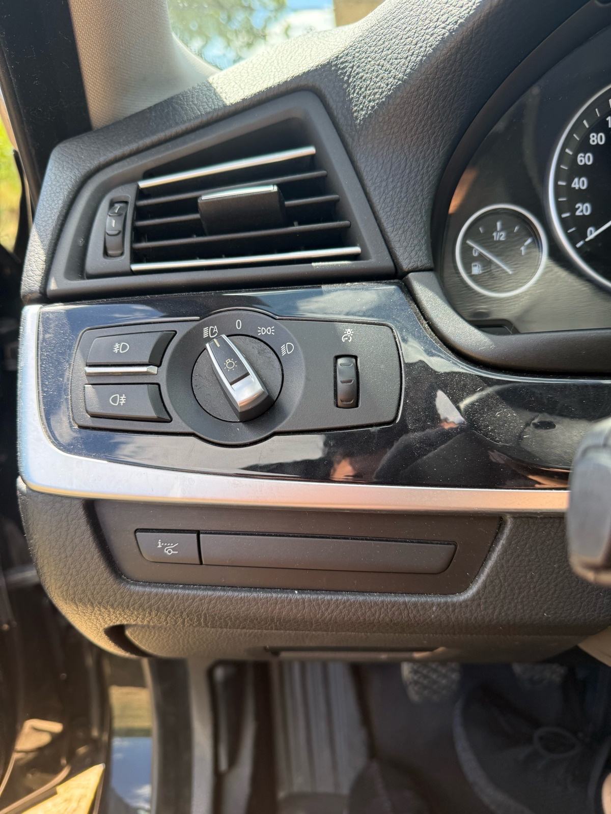 BMW serija 5 523i, fotografija 12