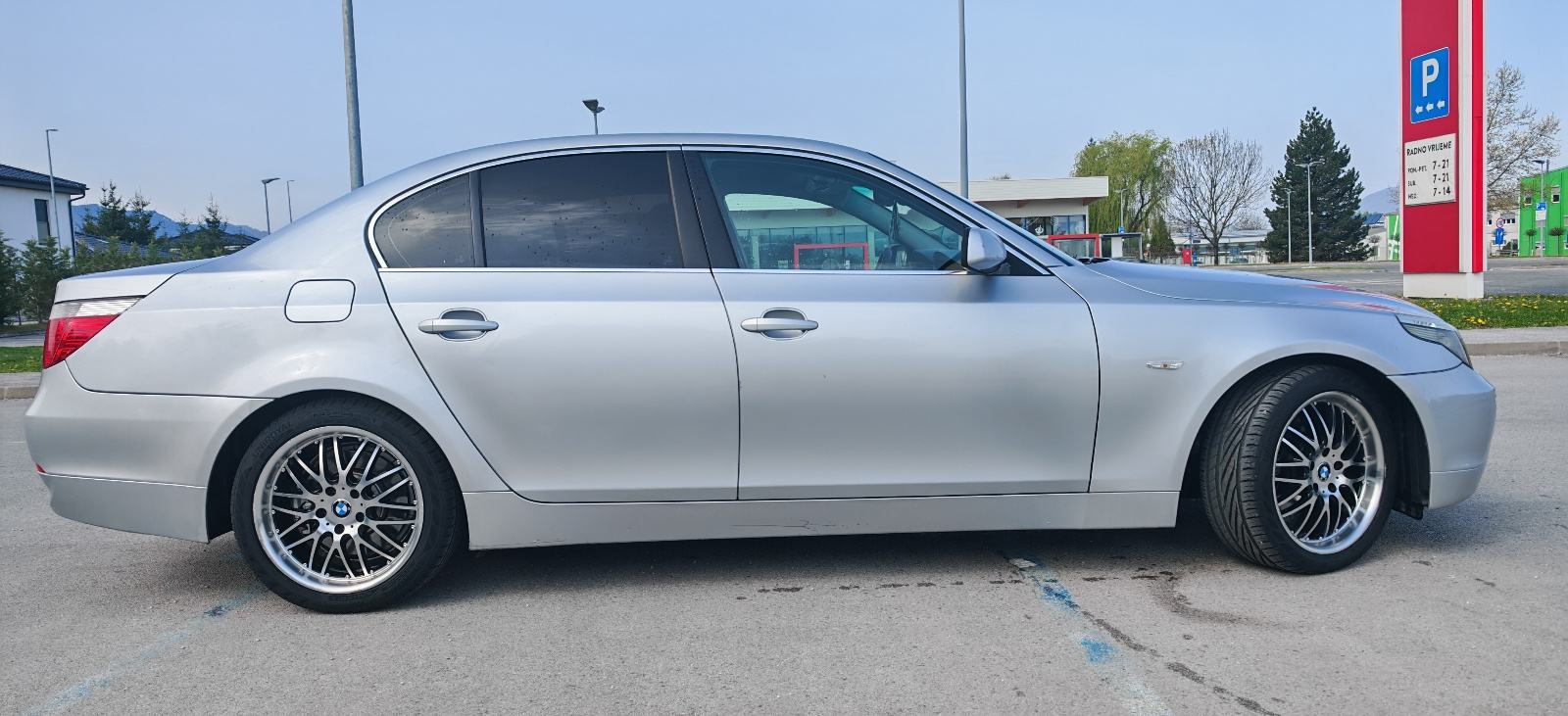 Hitno!!! Zadnja cijena prije reg.BMW serija 5 525d automatik, fotografija 6