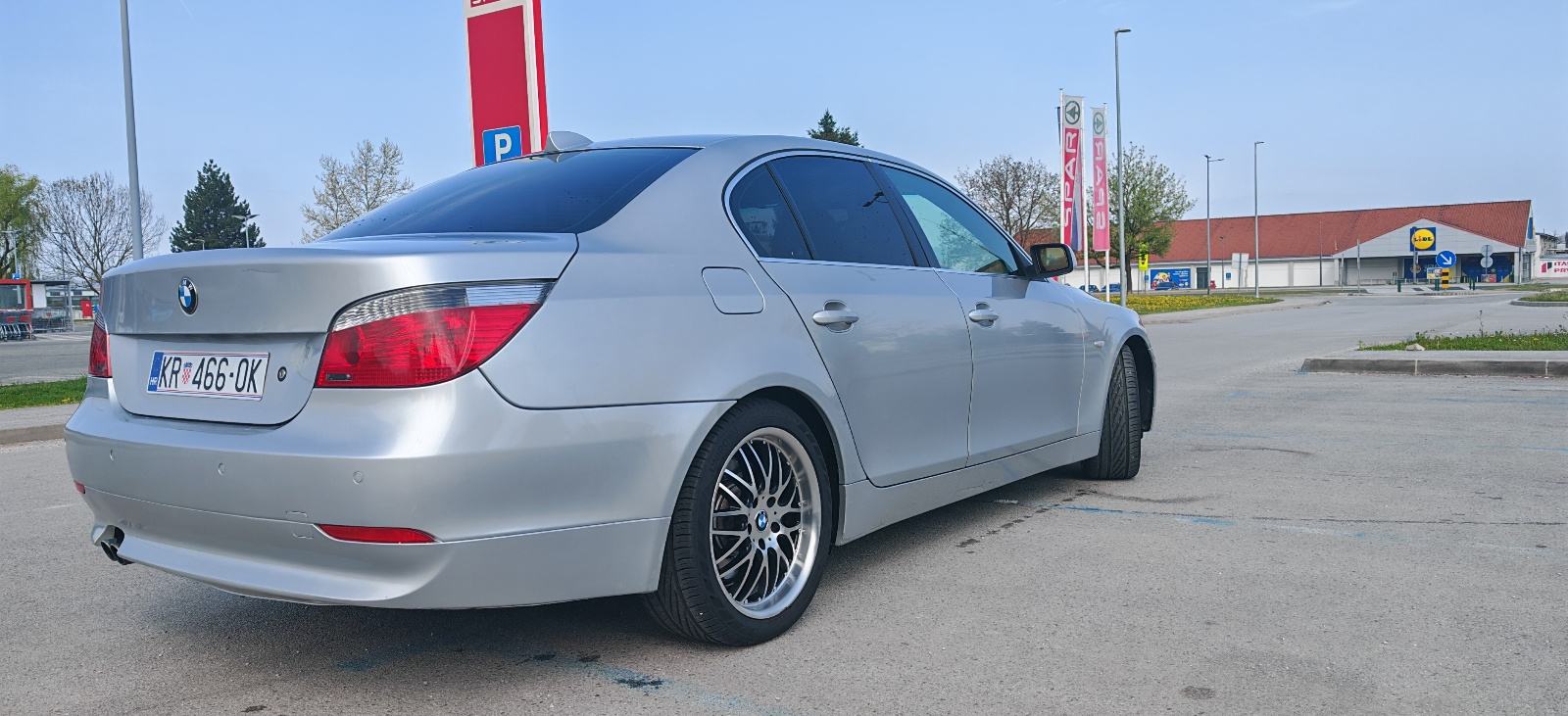 Hitno!!! Zadnja cijena prije reg.BMW serija 5 525d automatik, fotografija 5