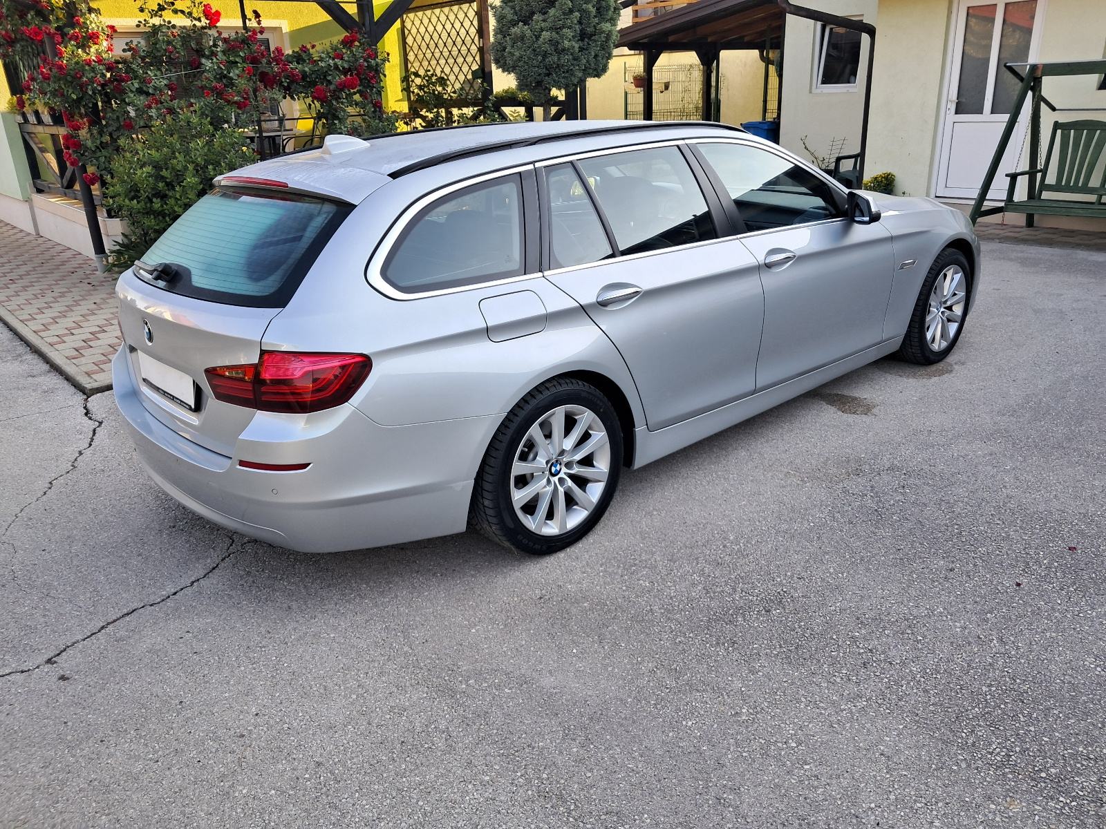 BMW 525 d automatik X DRIVE 4x4 EURO 6 reg 8/2027 FULL mob. 098 212525, fotografija 4