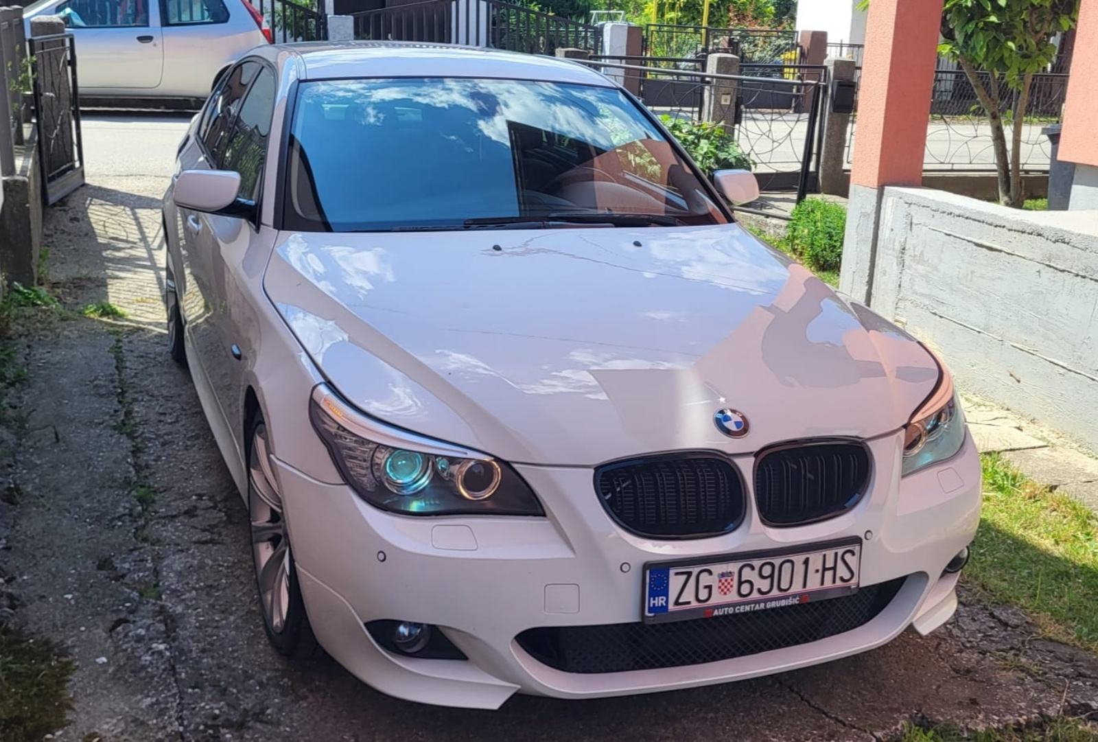 BMW serija 5 525d LCI E60 "M paket" Nije fixno., fotografija 3