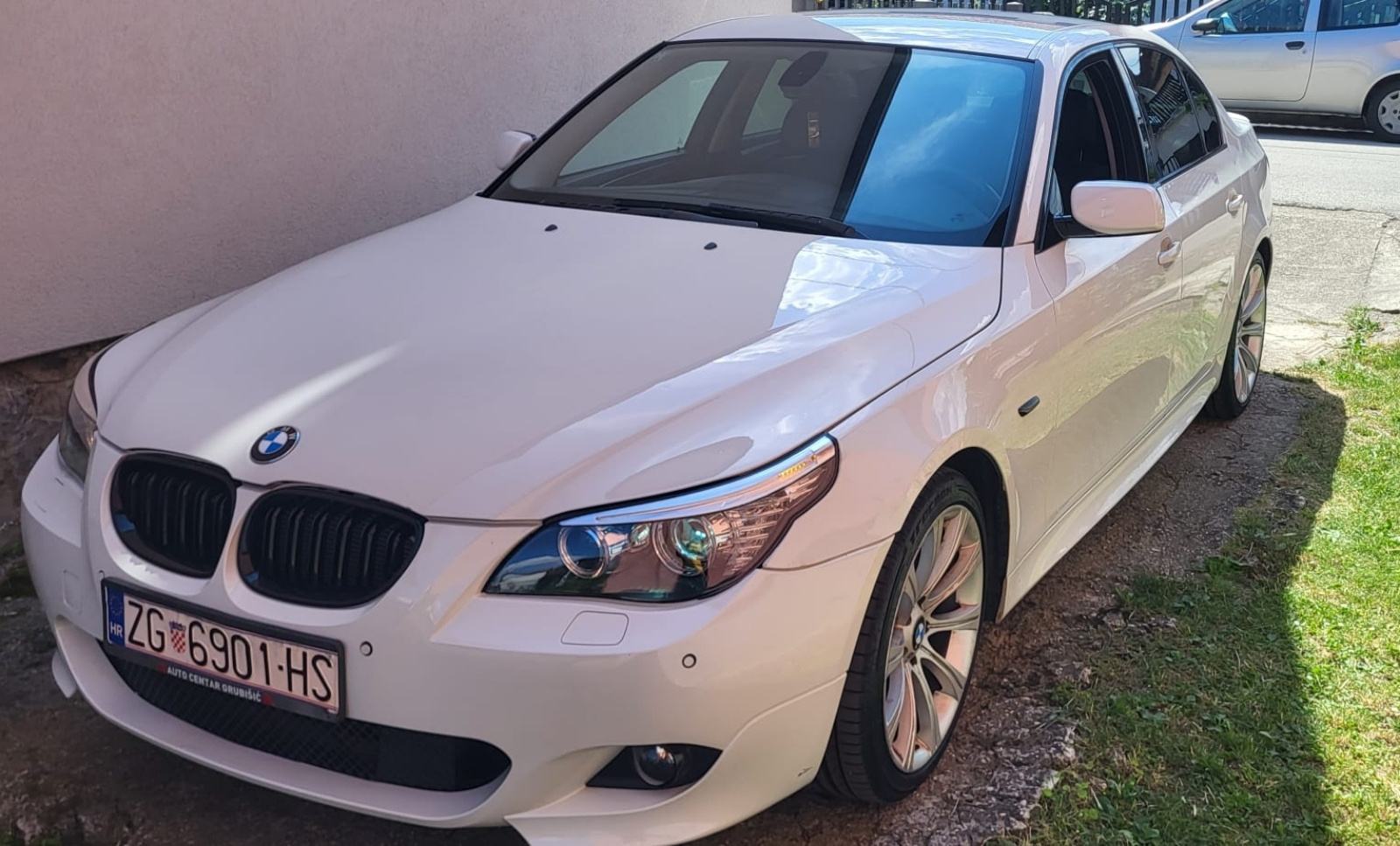 BMW serija 5 525d LCI E60 "M paket" Nije fixno., fotografija 4