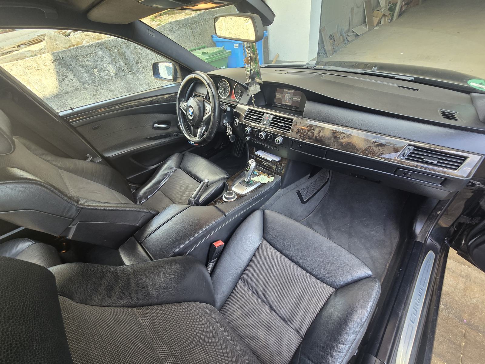 BMW serija 5 525d, fotografija 6