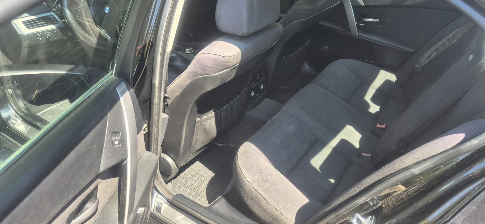 BMW serija 5 525d, fotografija 9