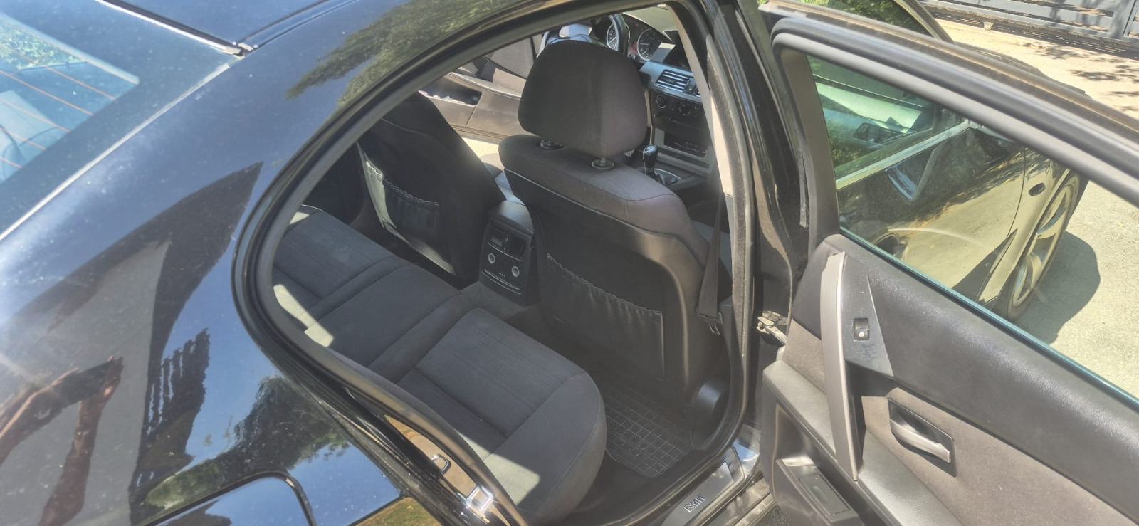 BMW serija 5 525d, fotografija 2