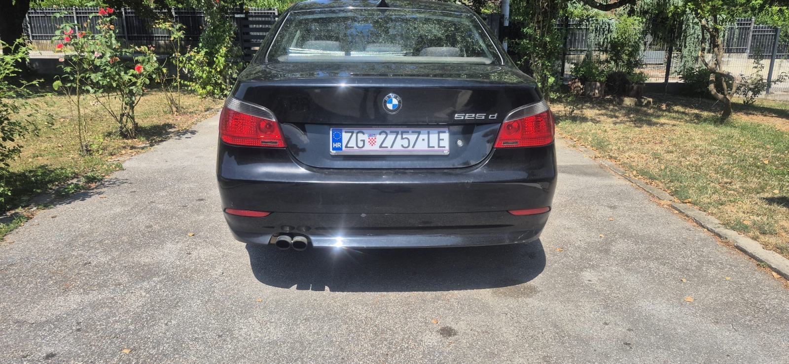 BMW serija 5 525d, fotografija 6