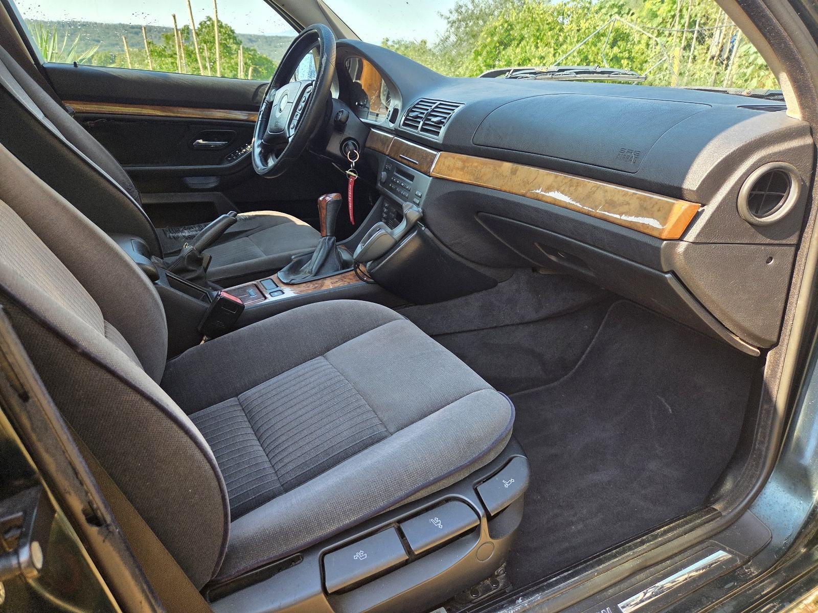 BMW serija 5 525tds, fotografija 8