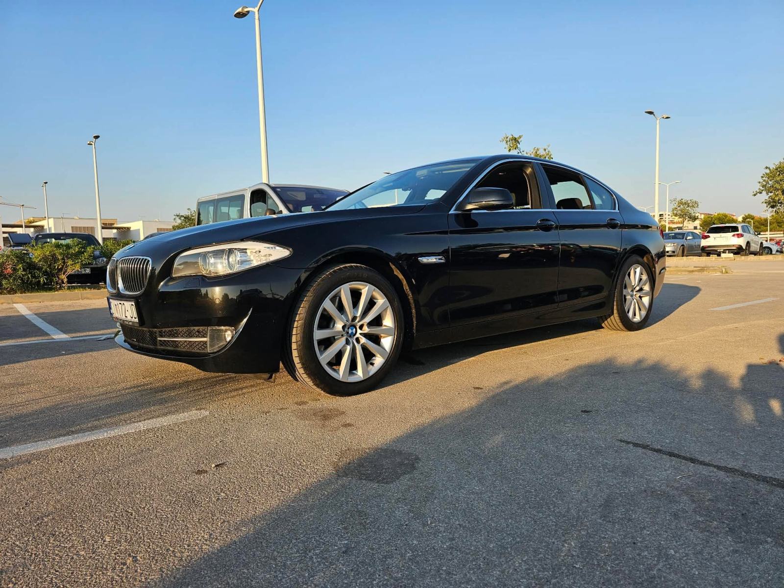 BMW serija 5 528i, fotografija 7