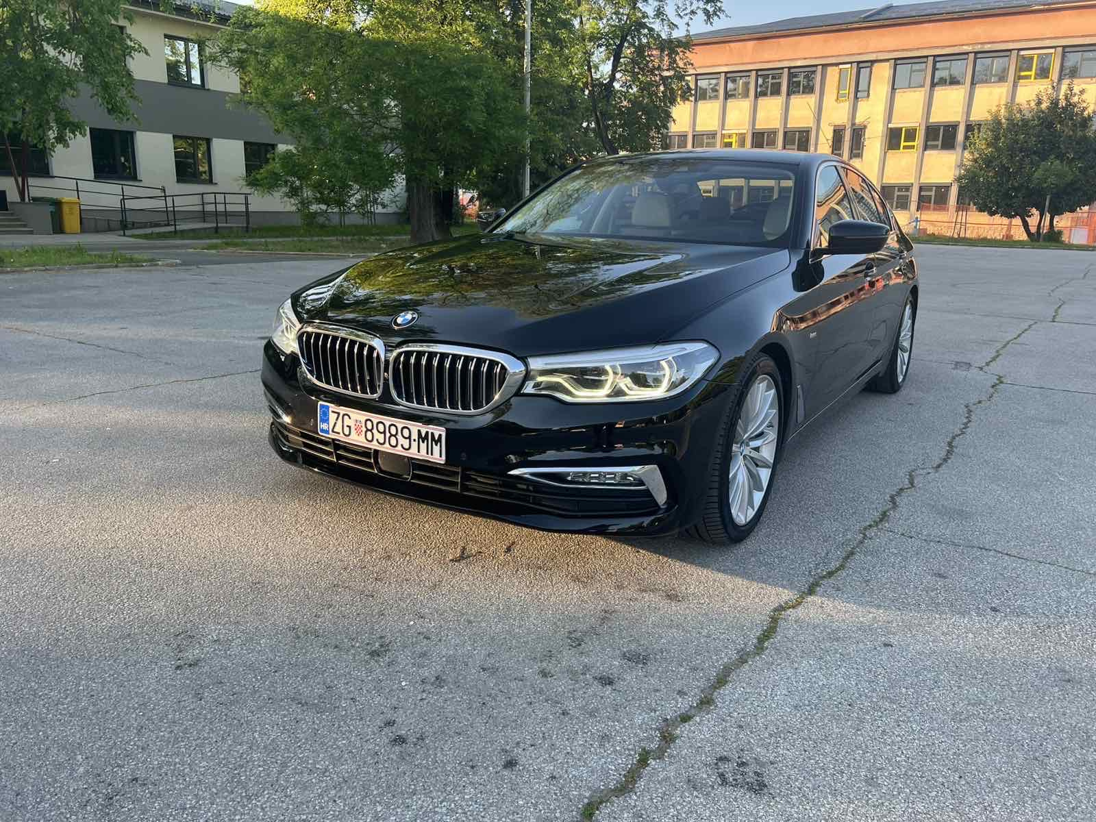 BMW 530 xdrive g30, Luxury full, mogućnost na leasing reg. 6/2027, fotografija 2