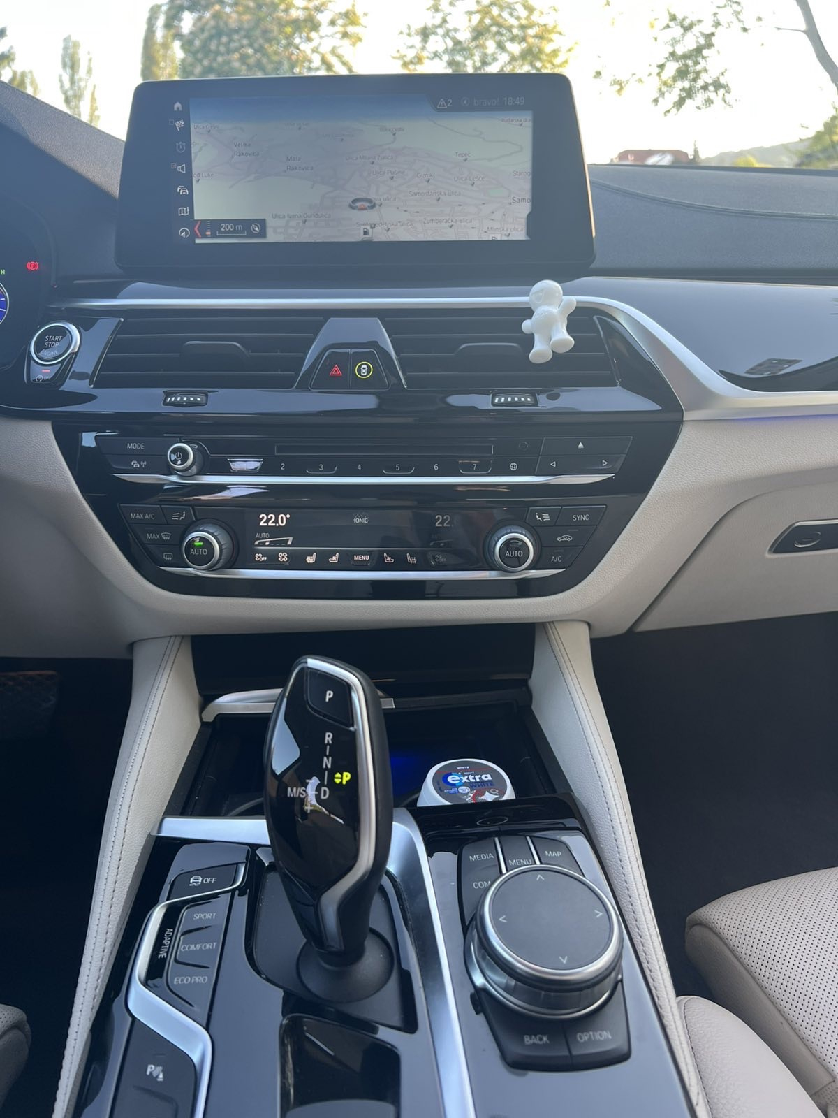 BMW 530 xdrive g30, Luxury full, mogućnost na leasing reg. 6/2027, fotografija 12