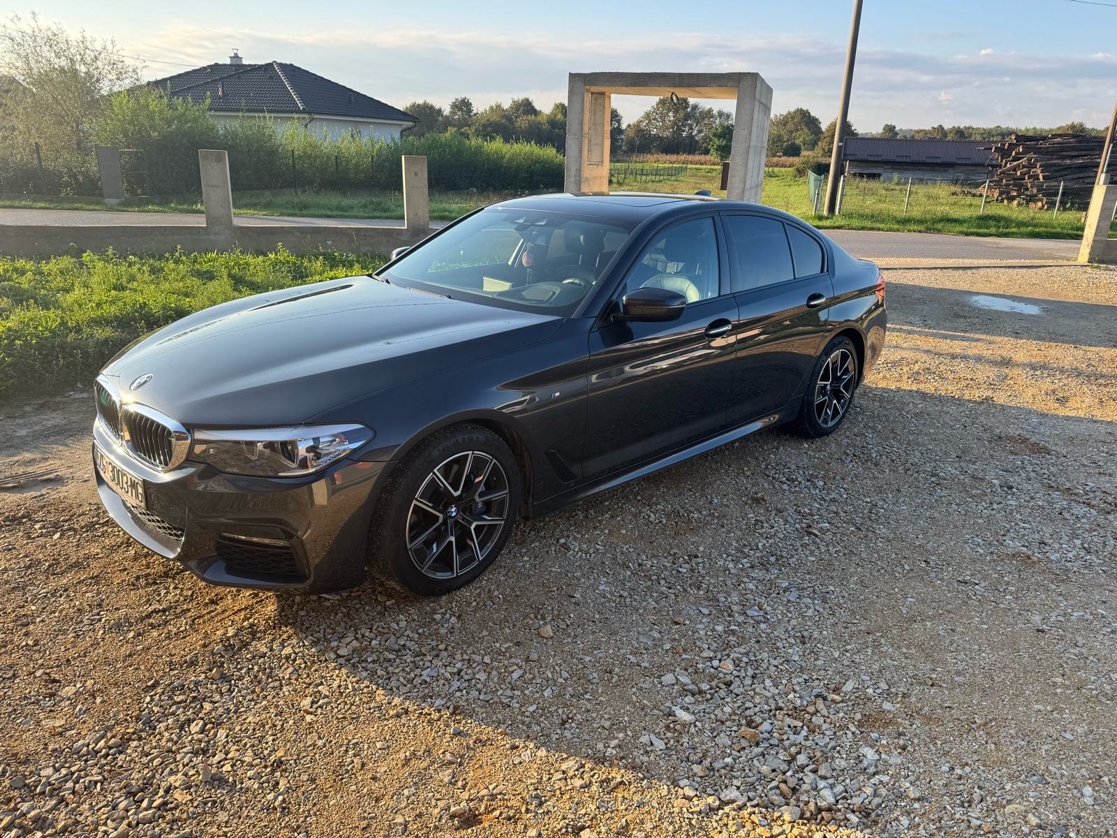 BMW 530XD M-paket, fotografija 6