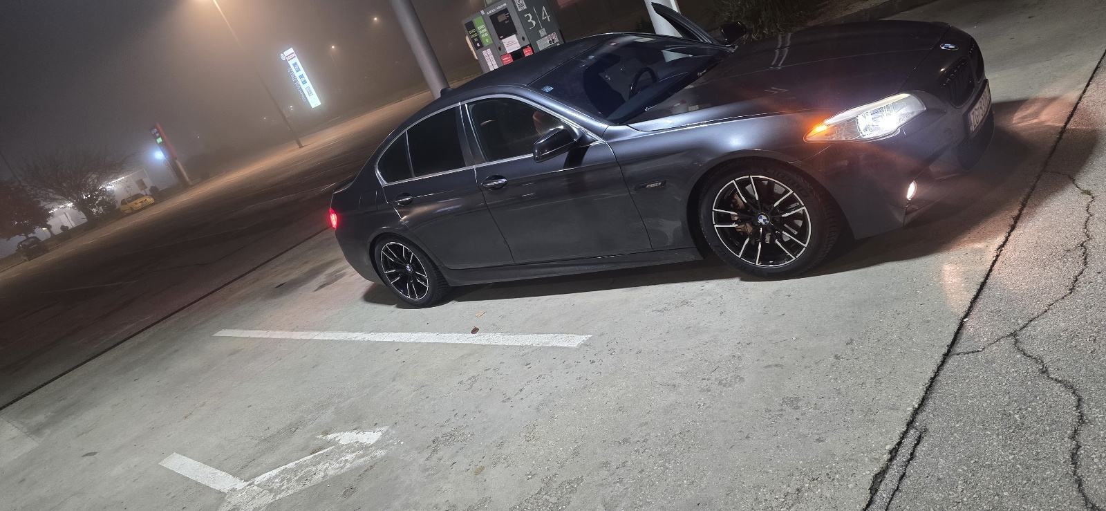 BMW serija 5 530d automatik, fotografija 16