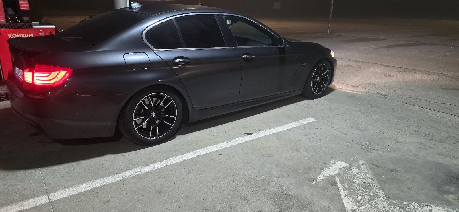 BMW serija 5 530d automatik, fotografija 18