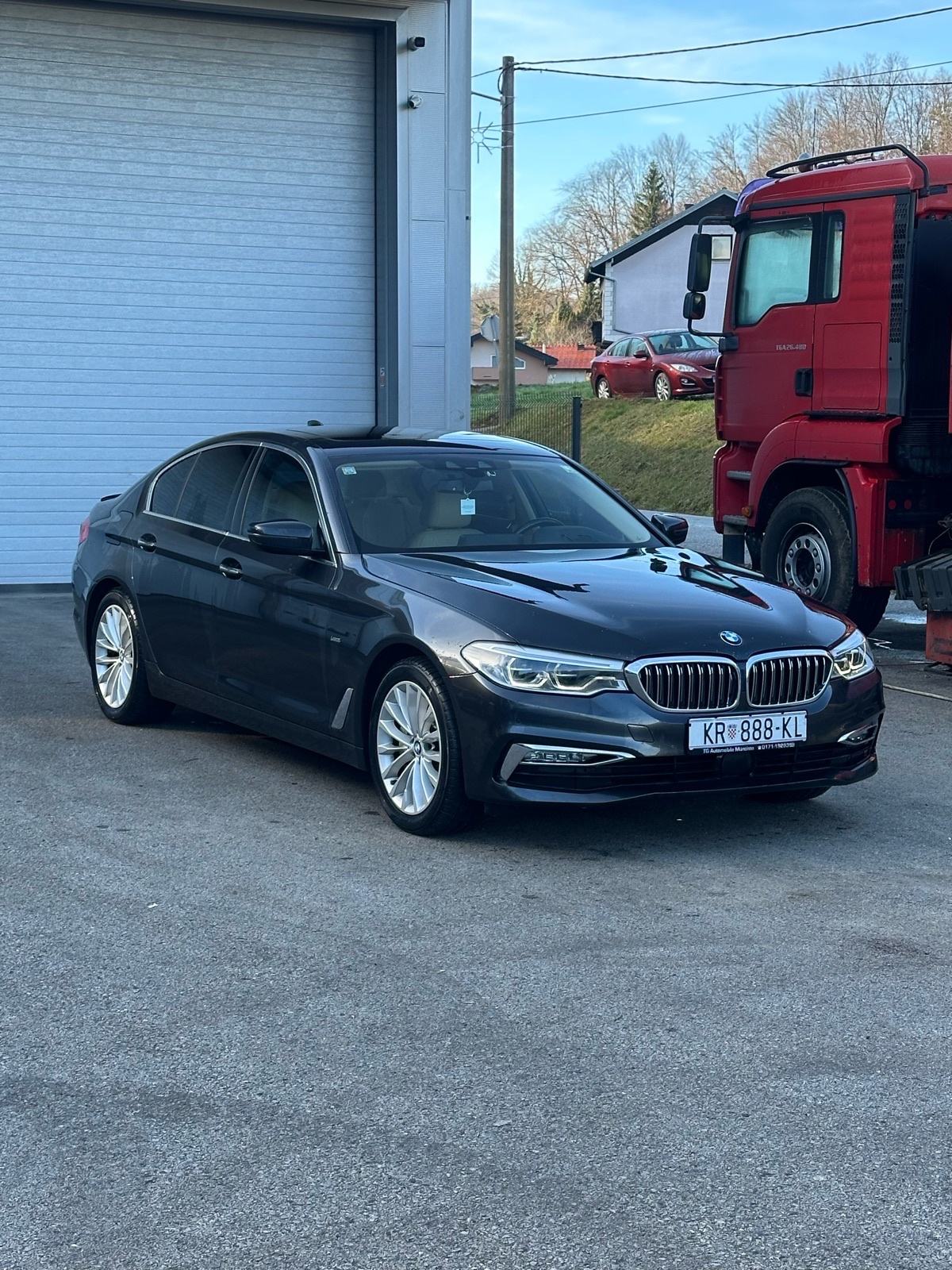 BMW 530d Xdrive Automatik Luxury, fotografija 2