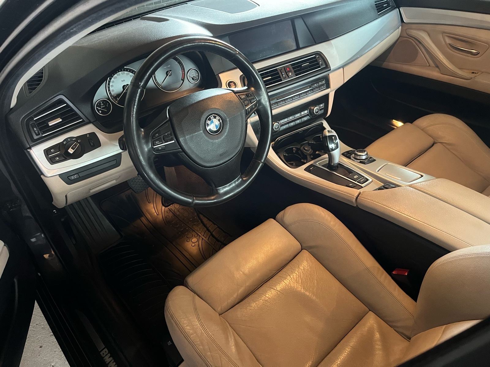 BMW F10 530d 180kw Automatik Zamjena, fotografija 17