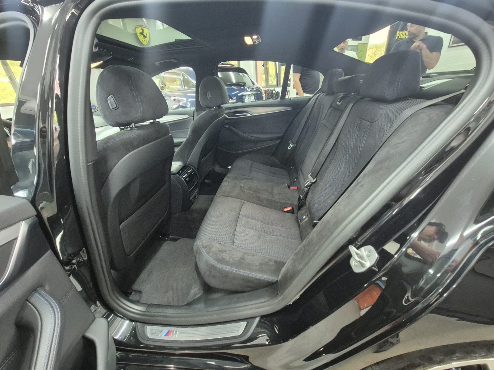BMW serija 5 530d automatik M paket ful oprema limitirana serija, fotografija 8