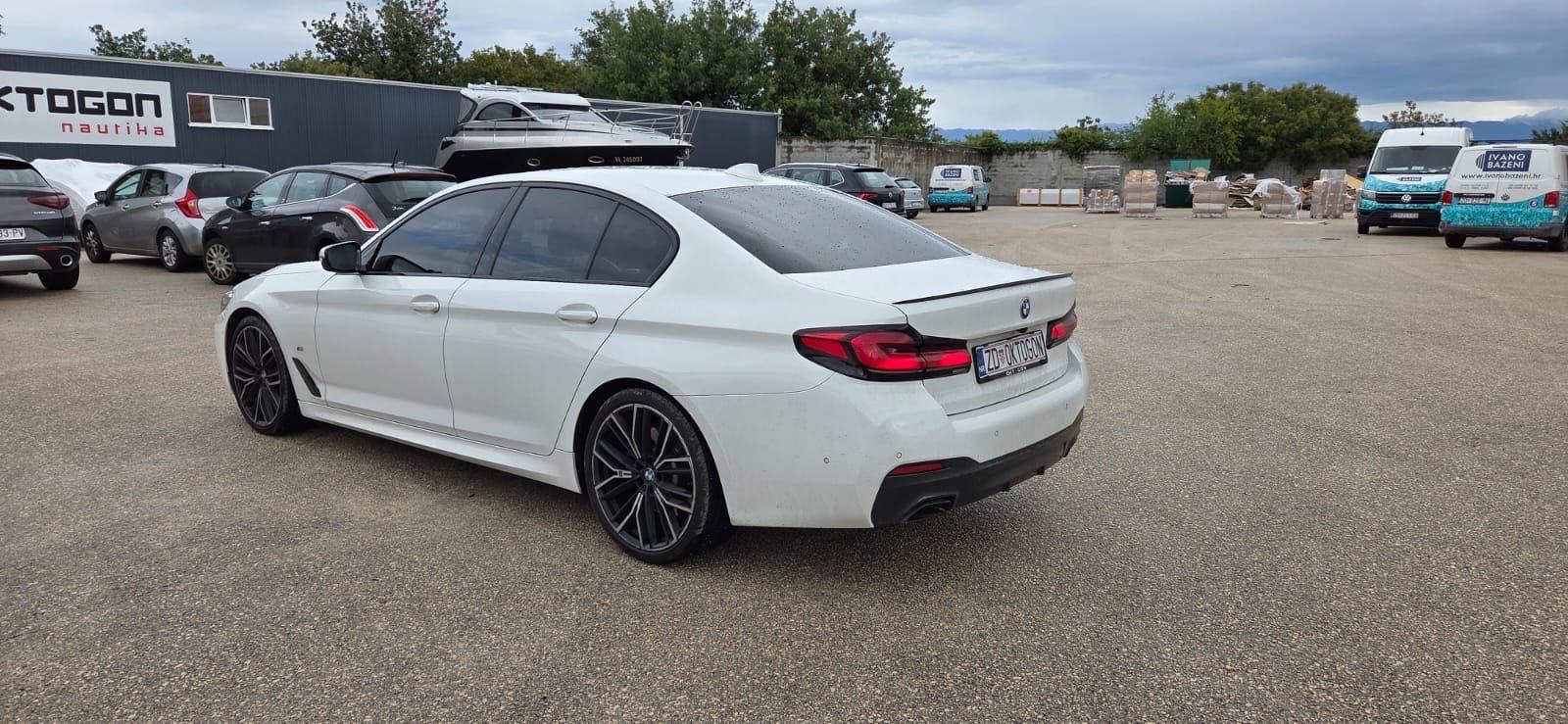 BMW serija 5 530d automatik, fotografija 4