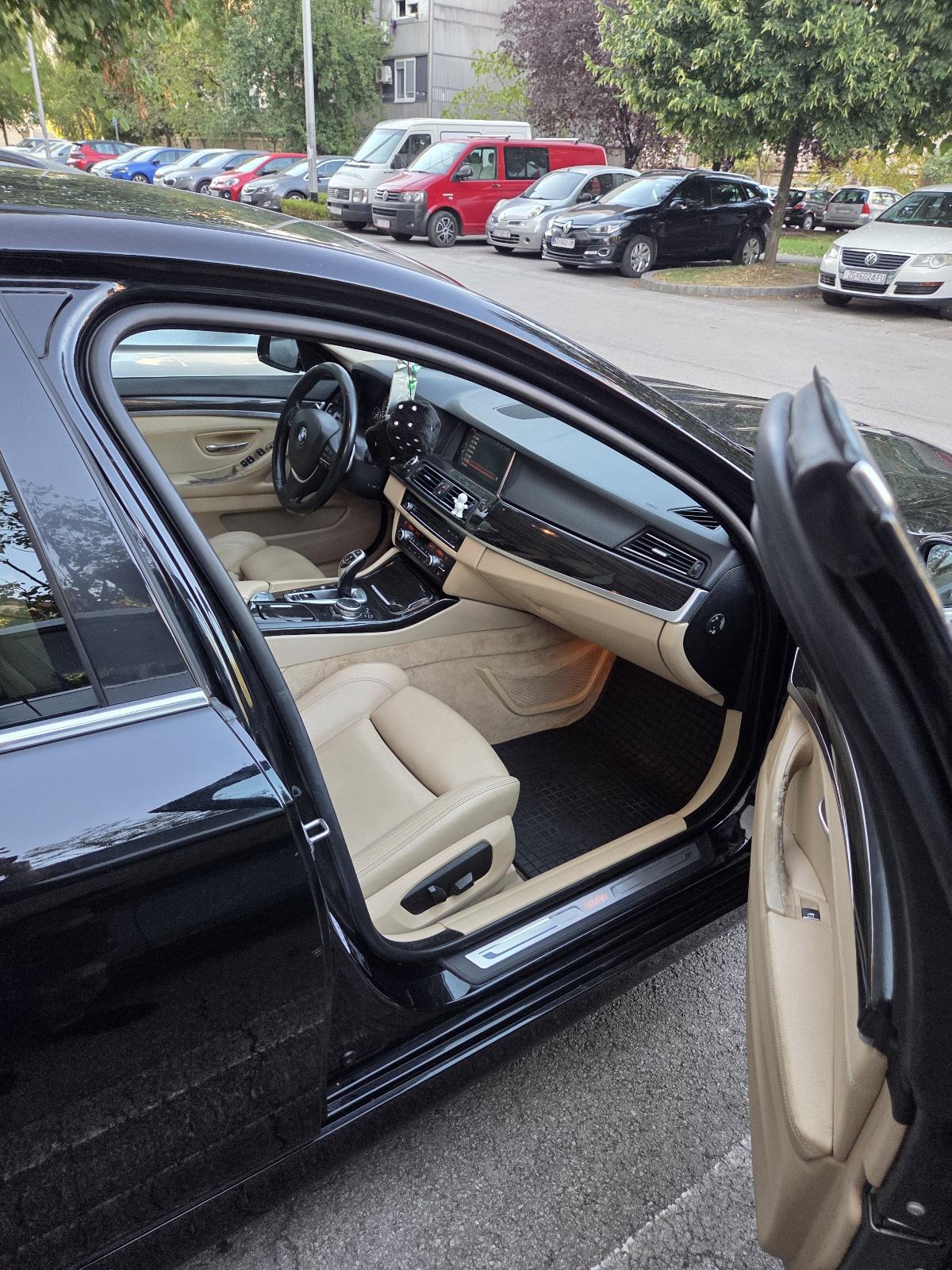 BMW serija 5 530d automatik, fotografija 6