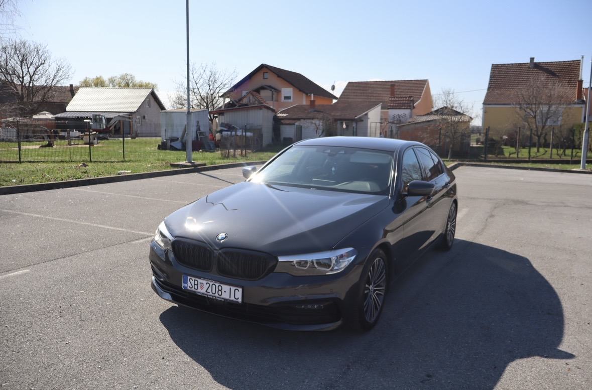 BMW serija 5 530d, fotografija 3