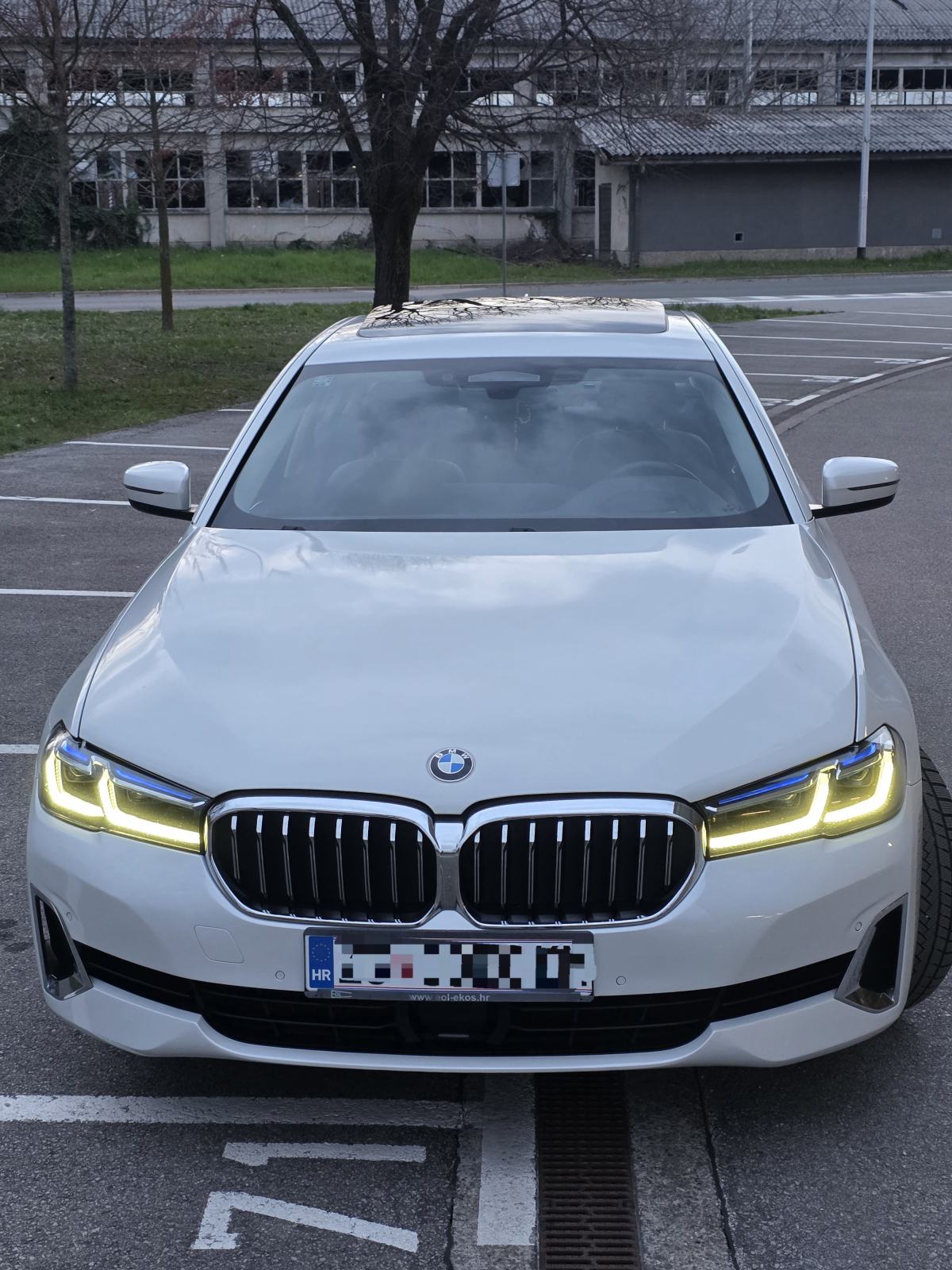 BMW 530XD LCI ,KOŽA, LASER,,iDRIVE,REG.1G.SERVISNA-ZAMJENA, fotografija 5