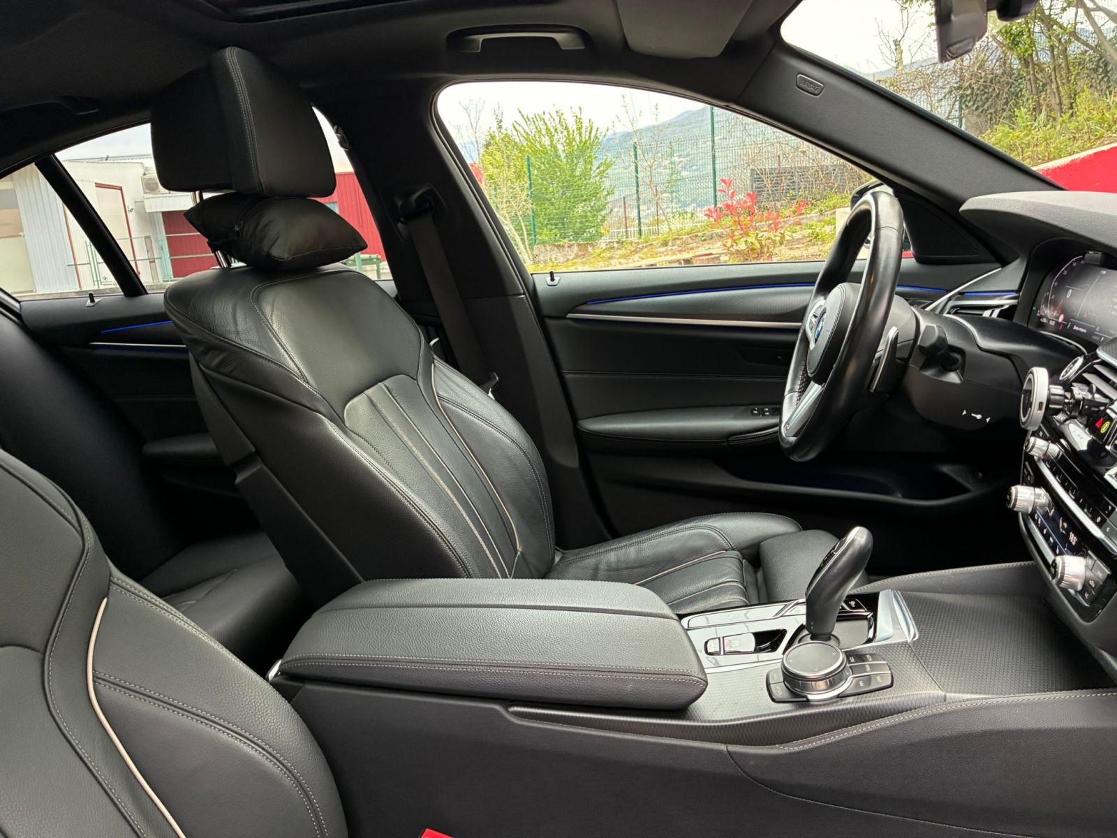 BMW serija 5 530d XDrive / MSport, fotografija 13